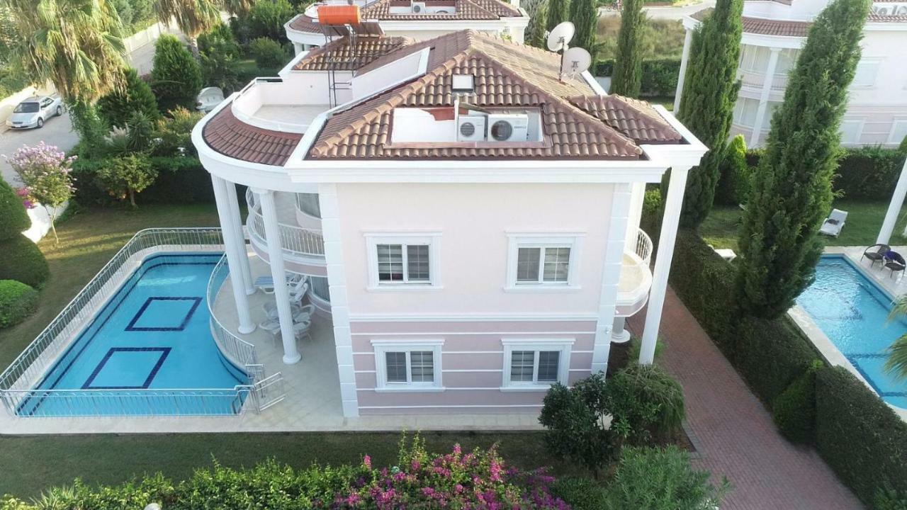 Villa Aslam, Belek Mahallesi 218 Sokak No 4C Tolerance Golf Sitesi C-1 Blok, Serik, Antalya エクステリア 写真