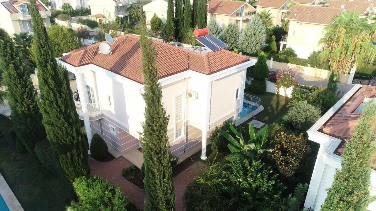 Villa Aslam, Belek Mahallesi 218 Sokak No 4C Tolerance Golf Sitesi C-1 Blok, Serik, Antalya エクステリア 写真
